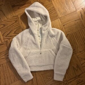 Lululemon White Sherpa Women's Half zip Scuba  Sweater
